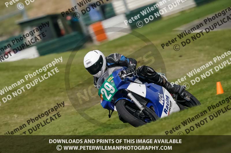 cadwell no limits trackday;cadwell park;cadwell park photographs;cadwell trackday photographs;enduro digital images;event digital images;eventdigitalimages;no limits trackdays;peter wileman photography;racing digital images;trackday digital images;trackday photos
